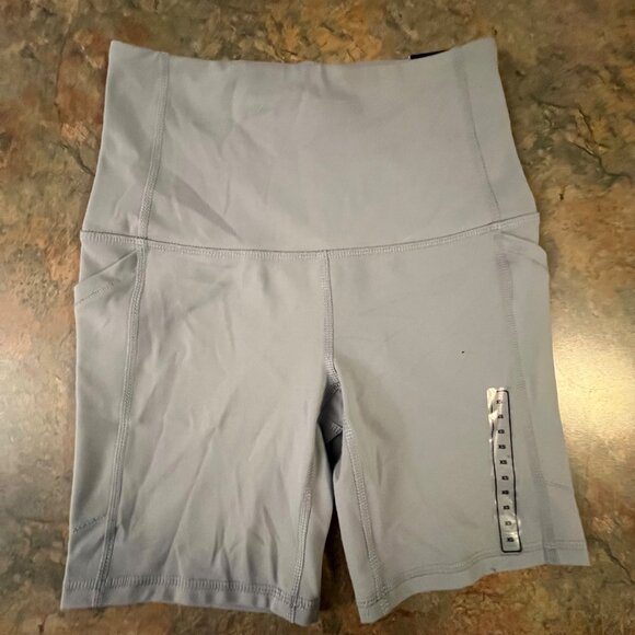 DSG Momentum Ultra High‎ Rise 7" Inseam Bike Short XS Gray - Picture 1 of 9